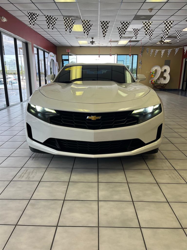 2020 Chevrolet Camaro 1LT's photo