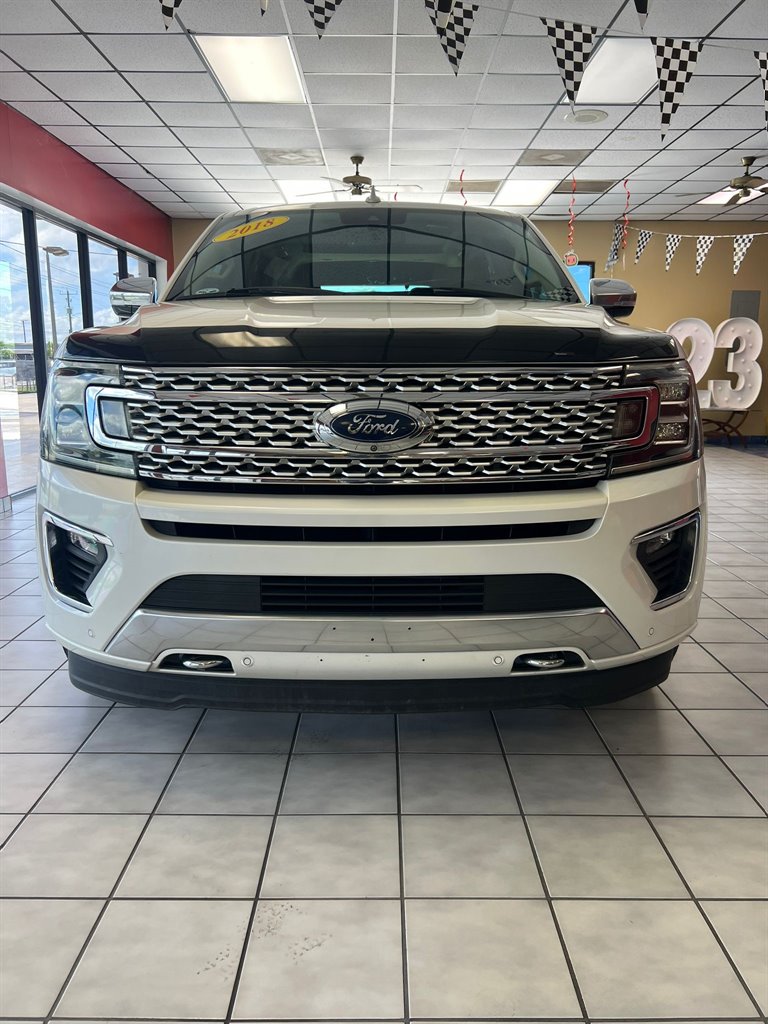 2018 Ford Expedition Platinum's photo