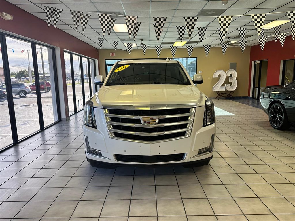 2017 Cadillac Escalade 2WD Premium Luxury's photo